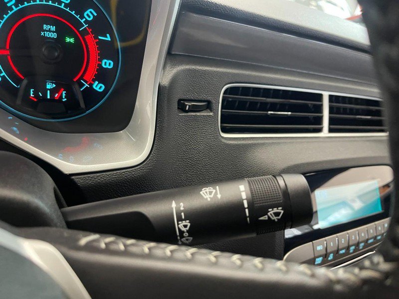 Used 2010 Chevrolet Camaro SS w/ LPO, Ground Effects Package RWD image 28