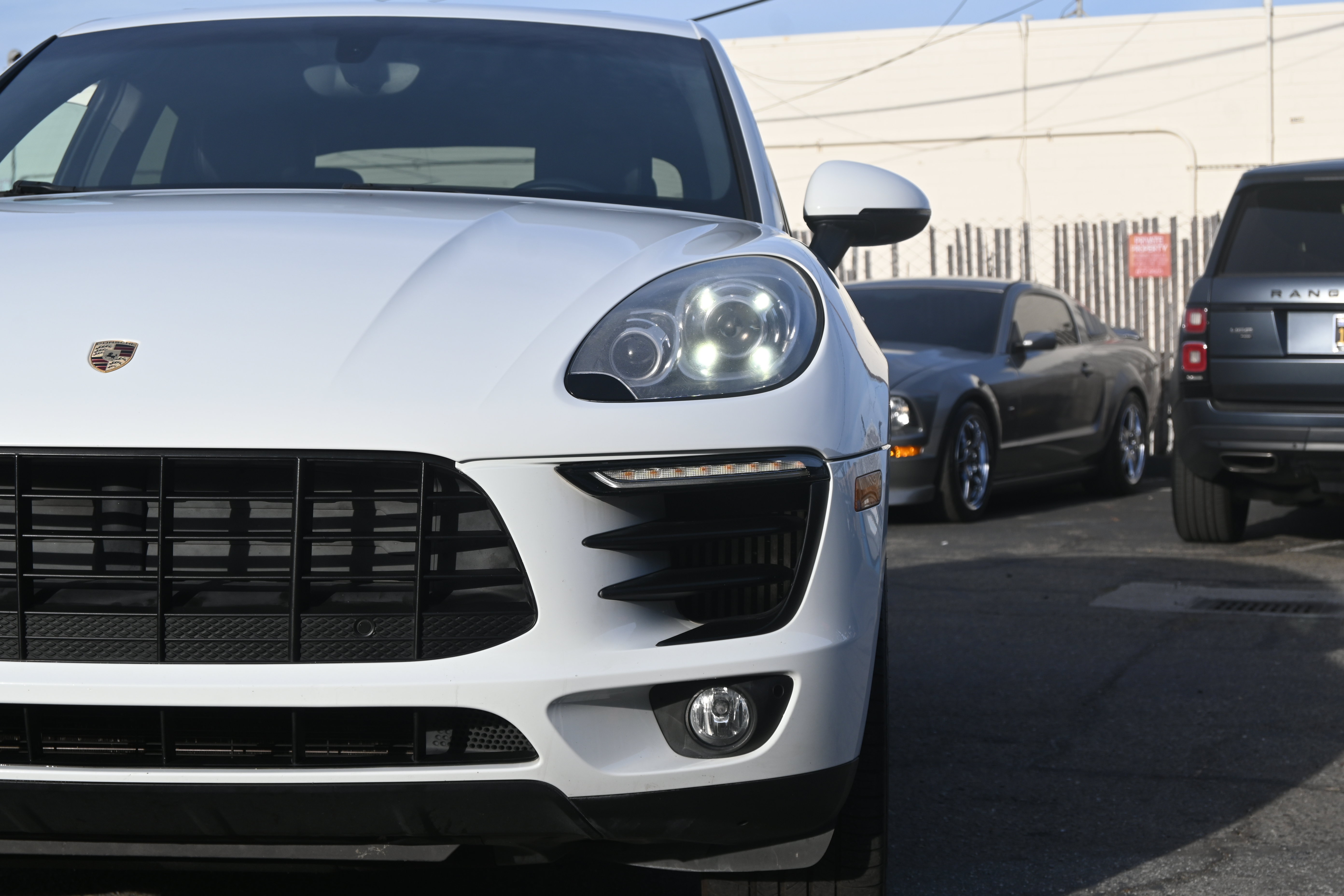 Used 2016 Porsche Macan S AWD/4WD image 14