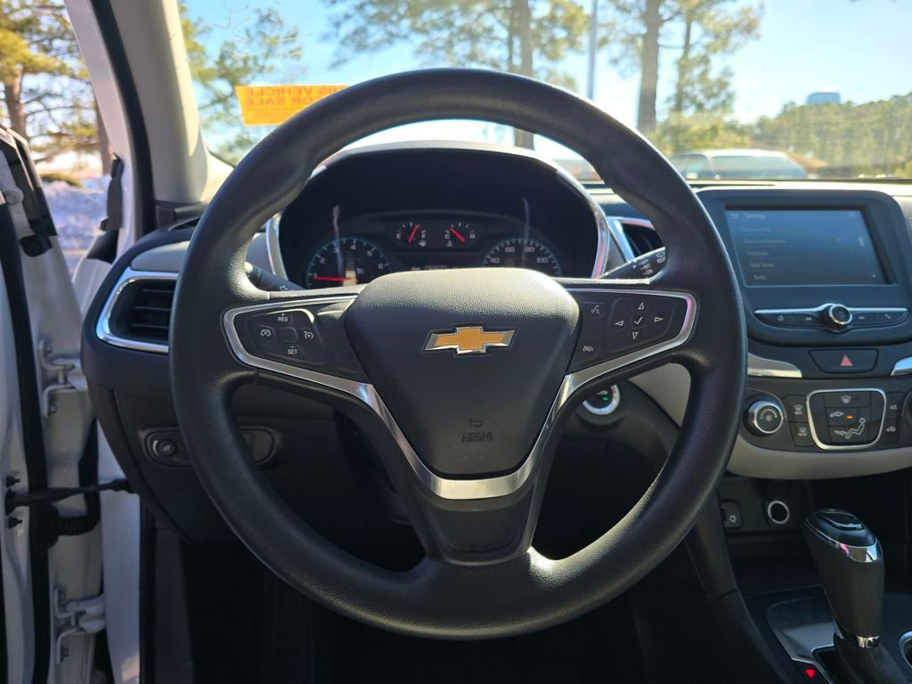 Used 2018 Chevrolet Equinox LS image 13