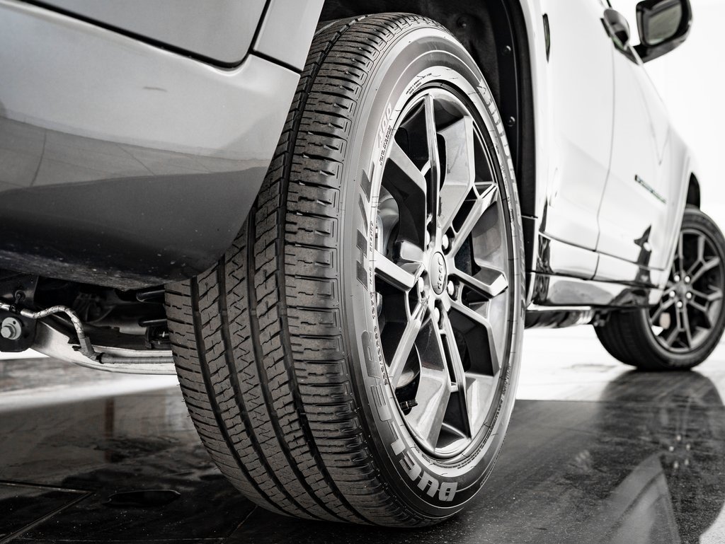 Used 2024 Jeep Grand Cherokee Limited 4xe image 40