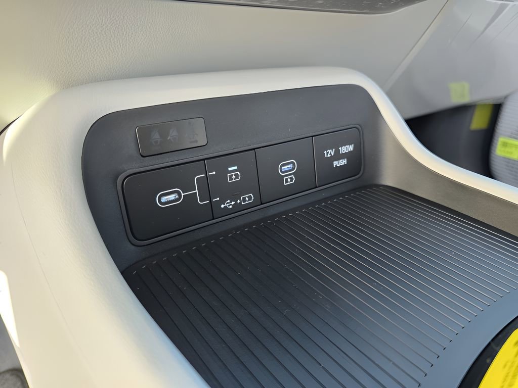 New 2026 Hyundai Kona SE image 19