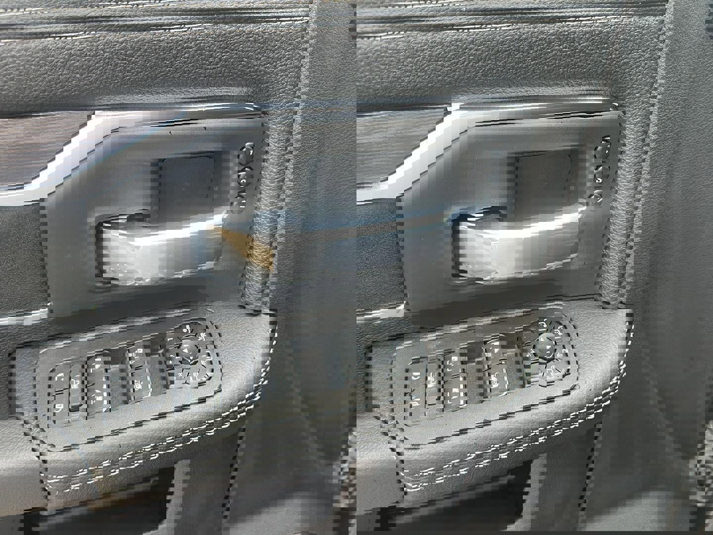 New 2026 RAM 2500 Laramie image 13