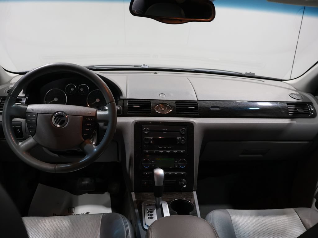 Used 2005 Mercury Montego Premier FWD image 16