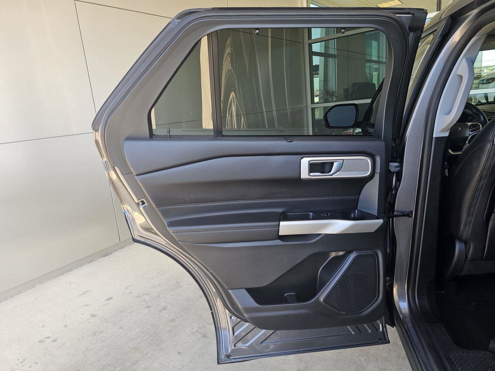 Used 2022 Ford Explorer Limited w/ Equipment Group 301A image 68