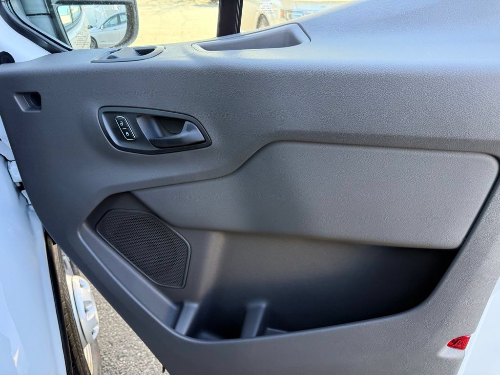 New 2026 Ford Transit 250 148 Medium Roof Extended AWD w/ Load Area Protection Package image 19