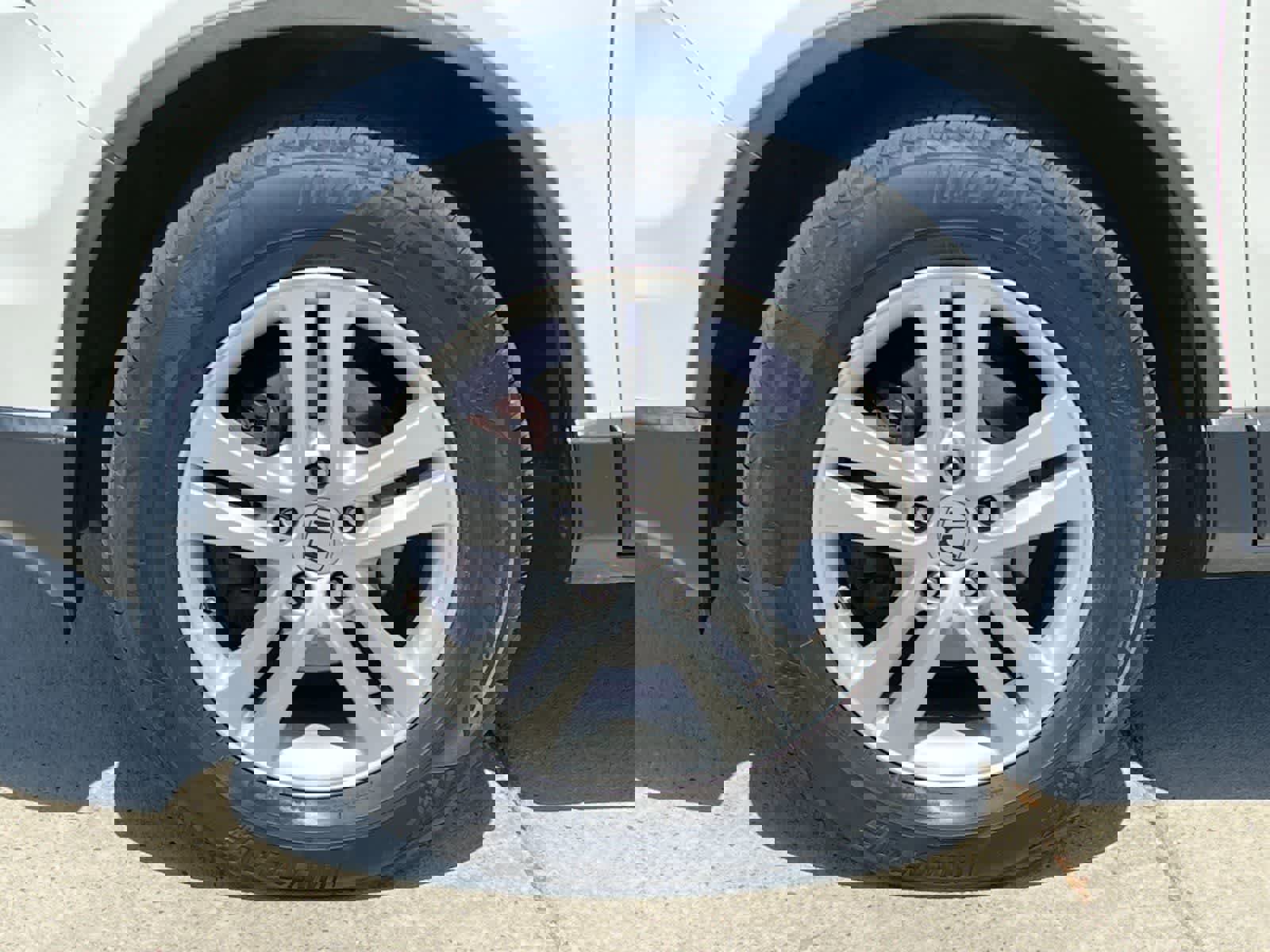 Used 2011 Honda CR-V EX image 24