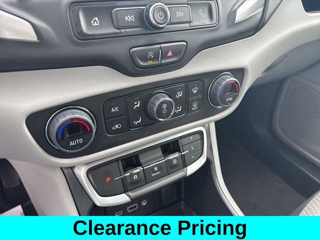 Used 2023 GMC Terrain SLE w/ Driver Convenience Package image 24