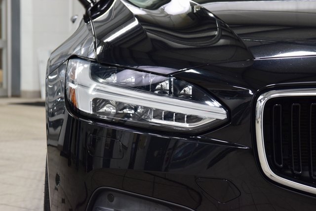 Used 2018 Volvo S90 T5 Momentum w/ Convenience Package image 12