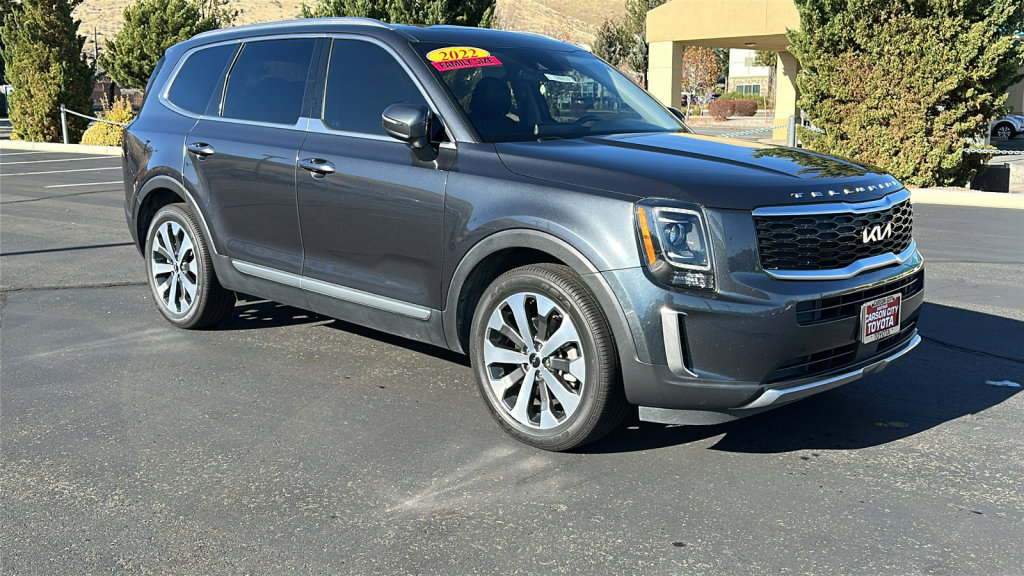 Used 2022 Kia Telluride S