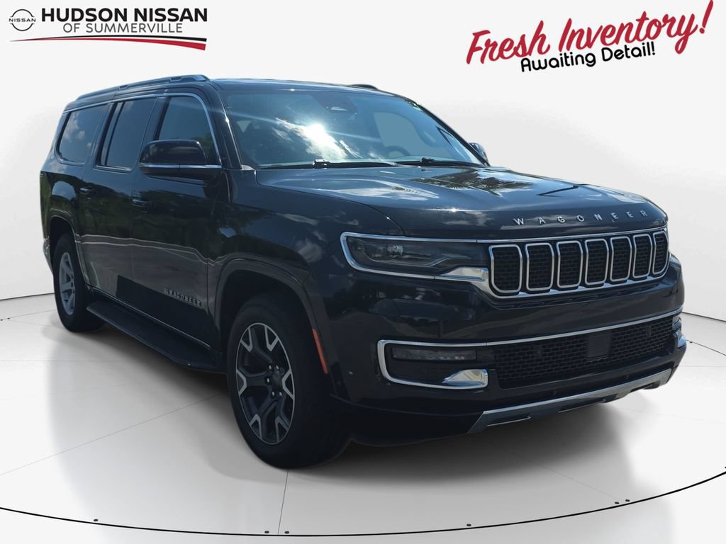 Used 2023 Jeep Wagoneer L Series III RWD image 1