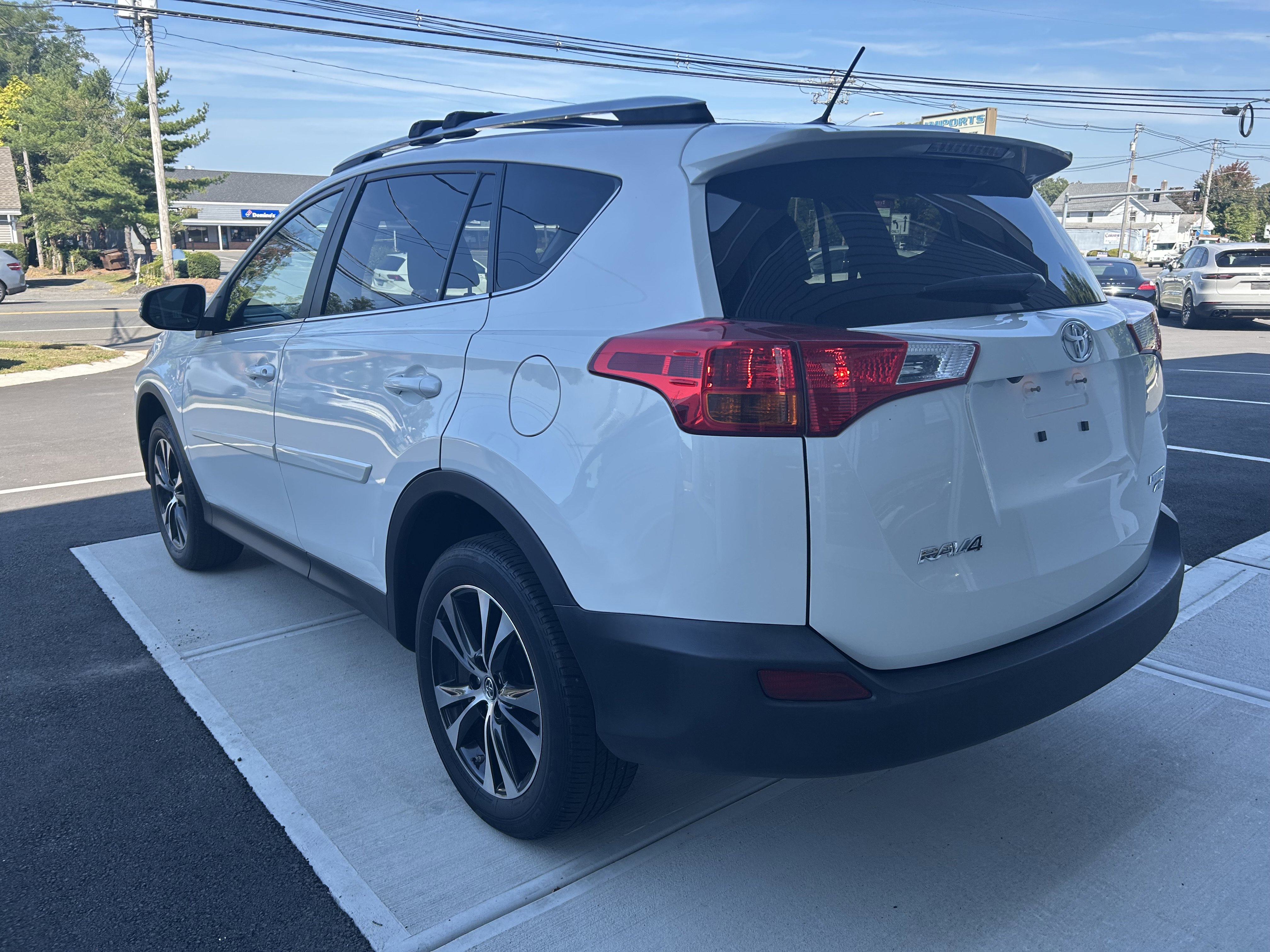 Used 2015 Toyota RAV4 Limited image 10