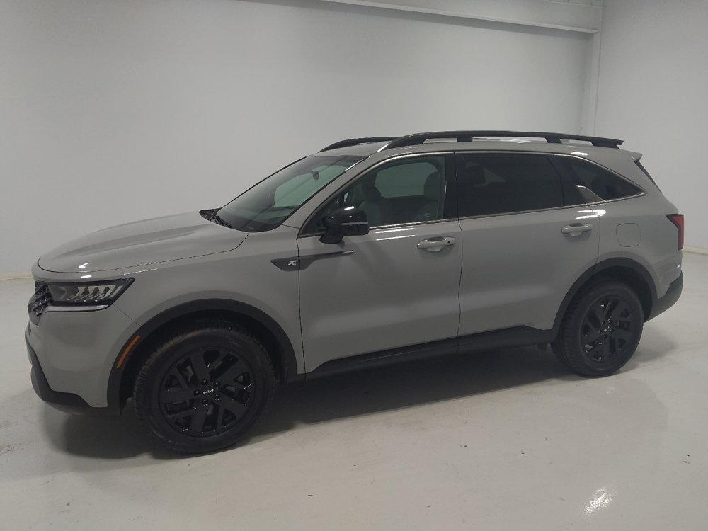 Used 2022 Kia Sorento S AWD/4WD image 2