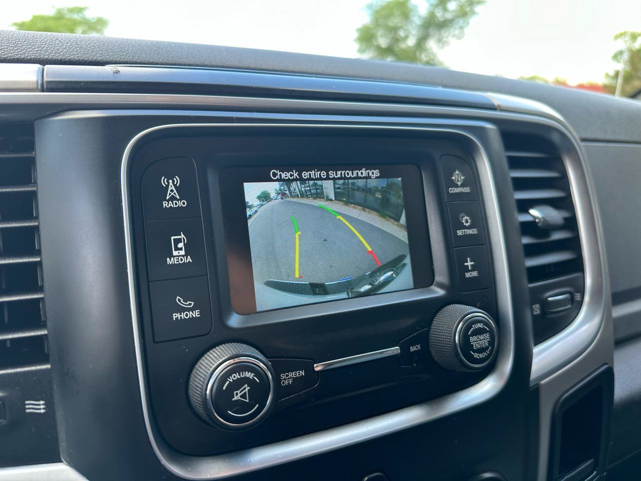 Used 2019 RAM 1500 Classic SLT RWD image 13