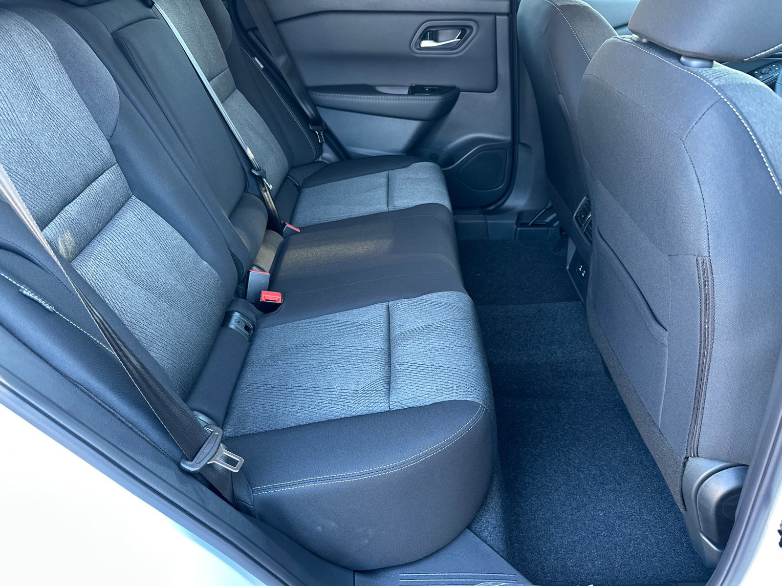 New 2026 Nissan Rogue SV image 15