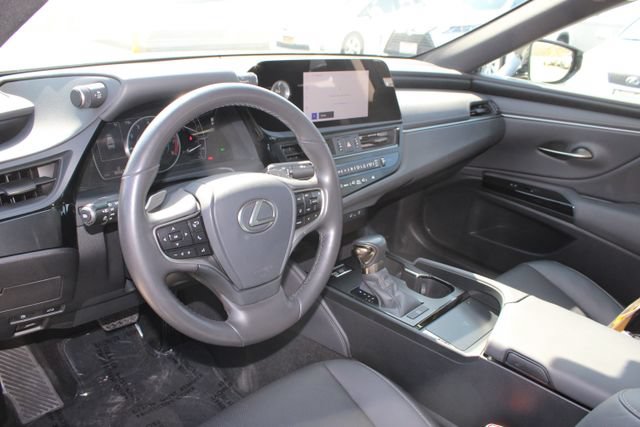 Certified 2024 Lexus ES 350 w/ Premium Package FWD image 12