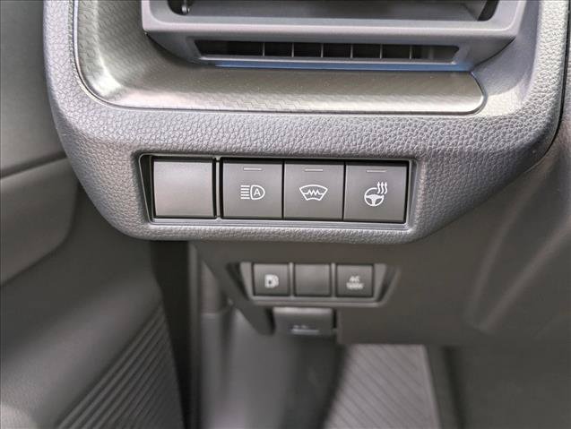 New 2026 Toyota Prius Plug-In Hybrid FWD image 15