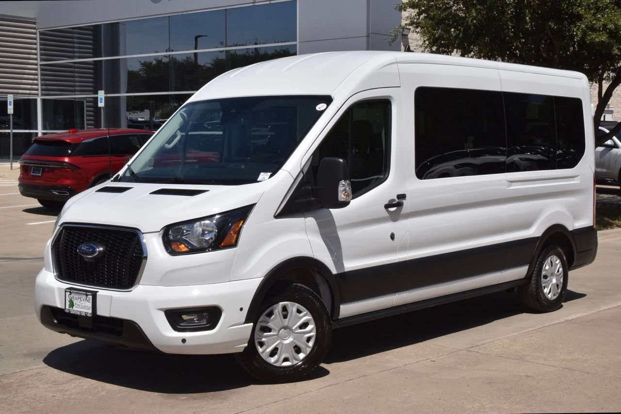 Certified 2025 Ford Transit 350 XLT RWD image 38