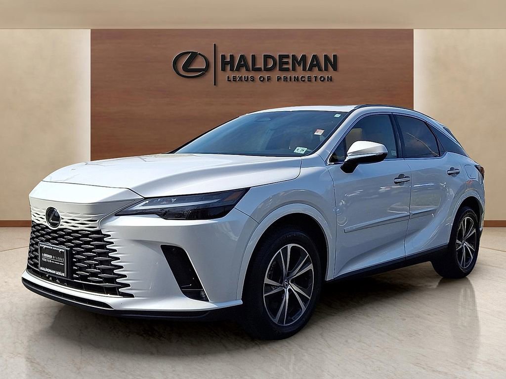 Certified 2024 Lexus RX 350h w/ Accessory Package (Z1) image 3