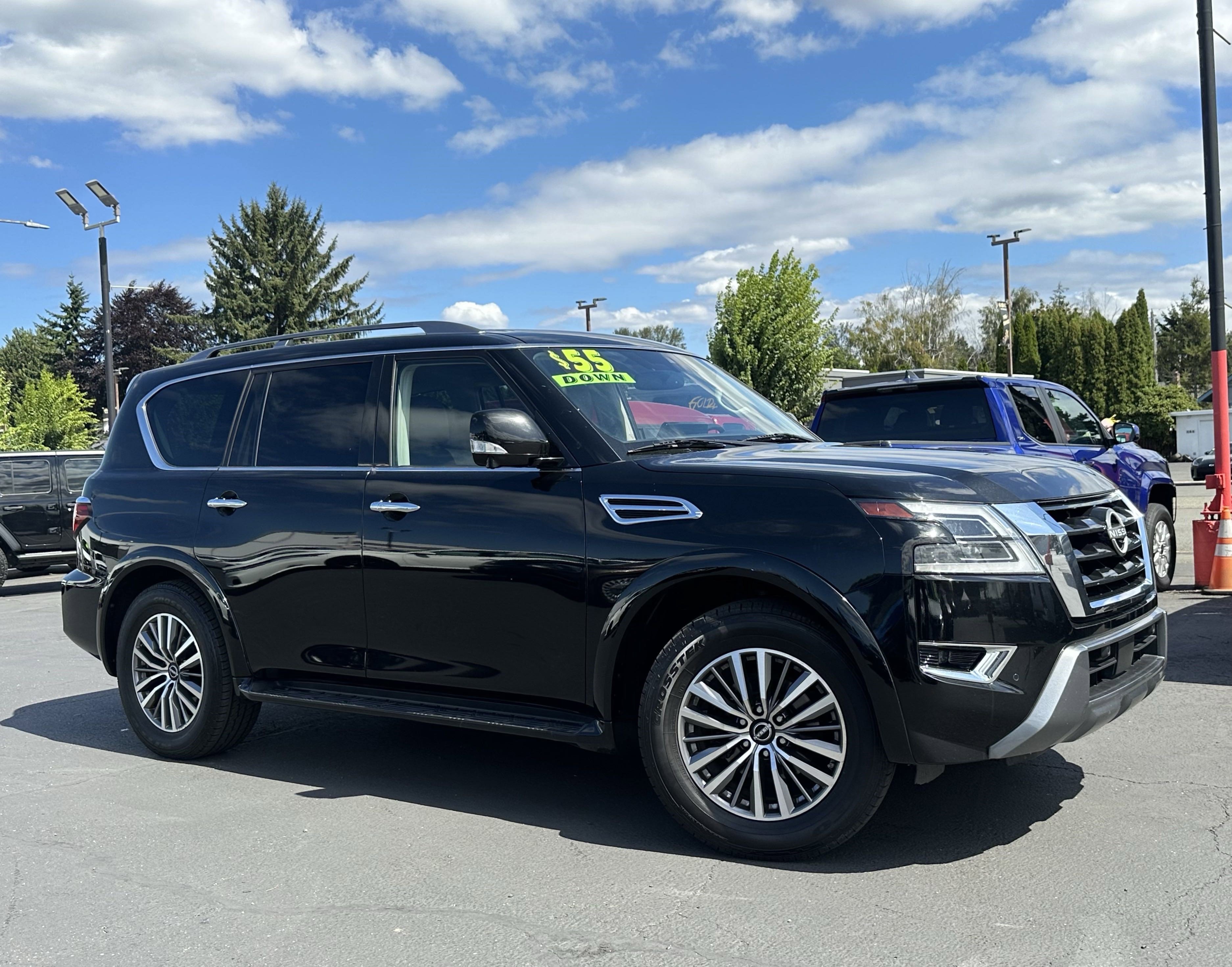 Used 2023 Nissan Armada SL image 2