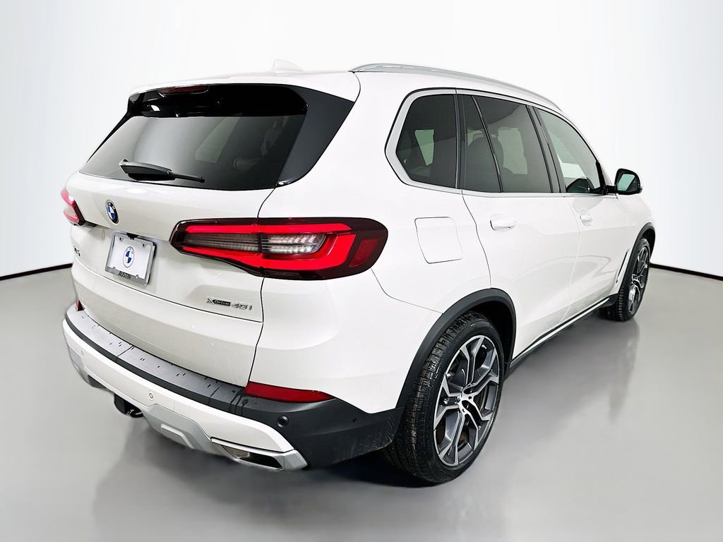 Certified 2023 BMW X5 xDrive40i w/ Parking Assistance Package image 5
