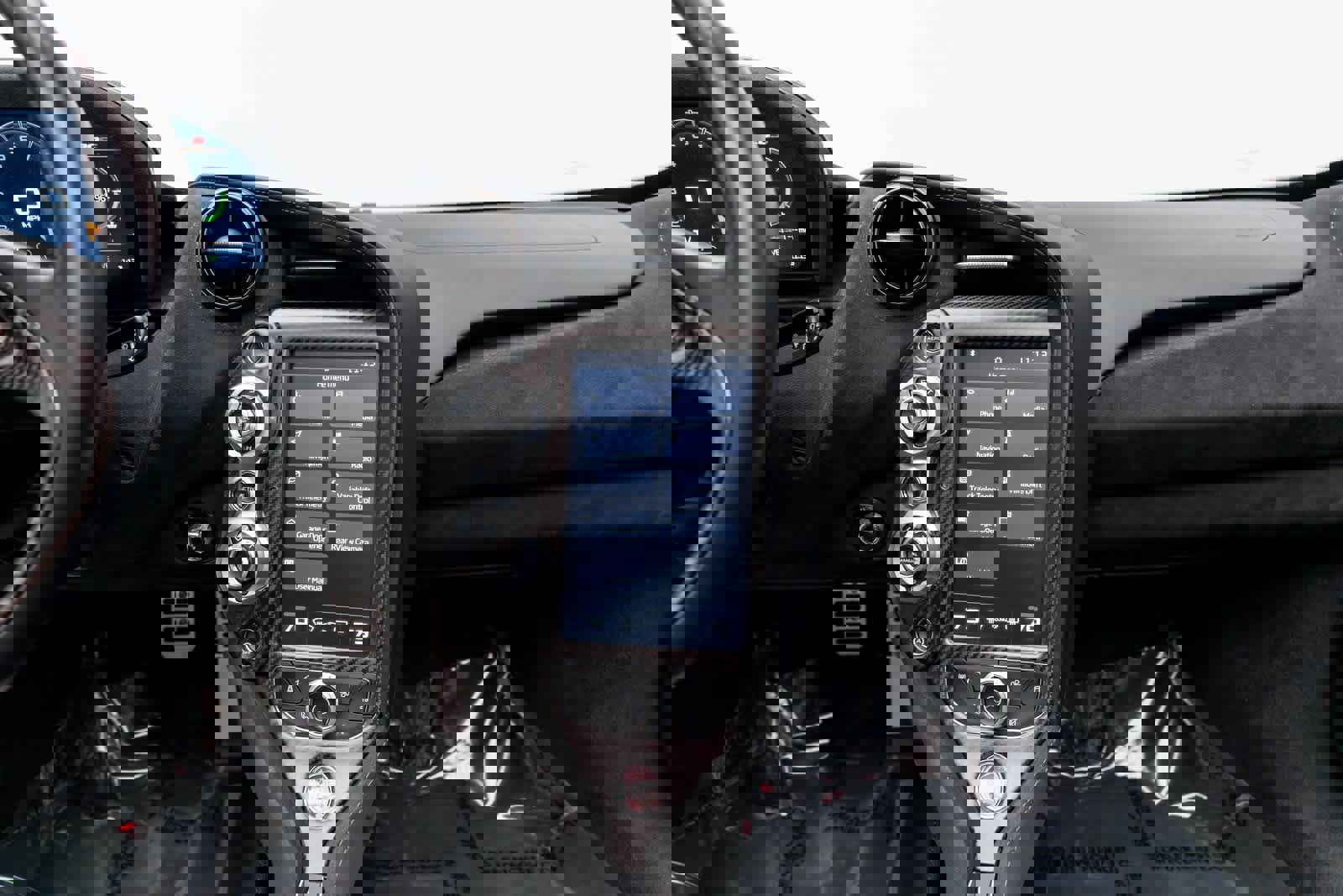 Used 2023 McLaren 720S Spider image 30