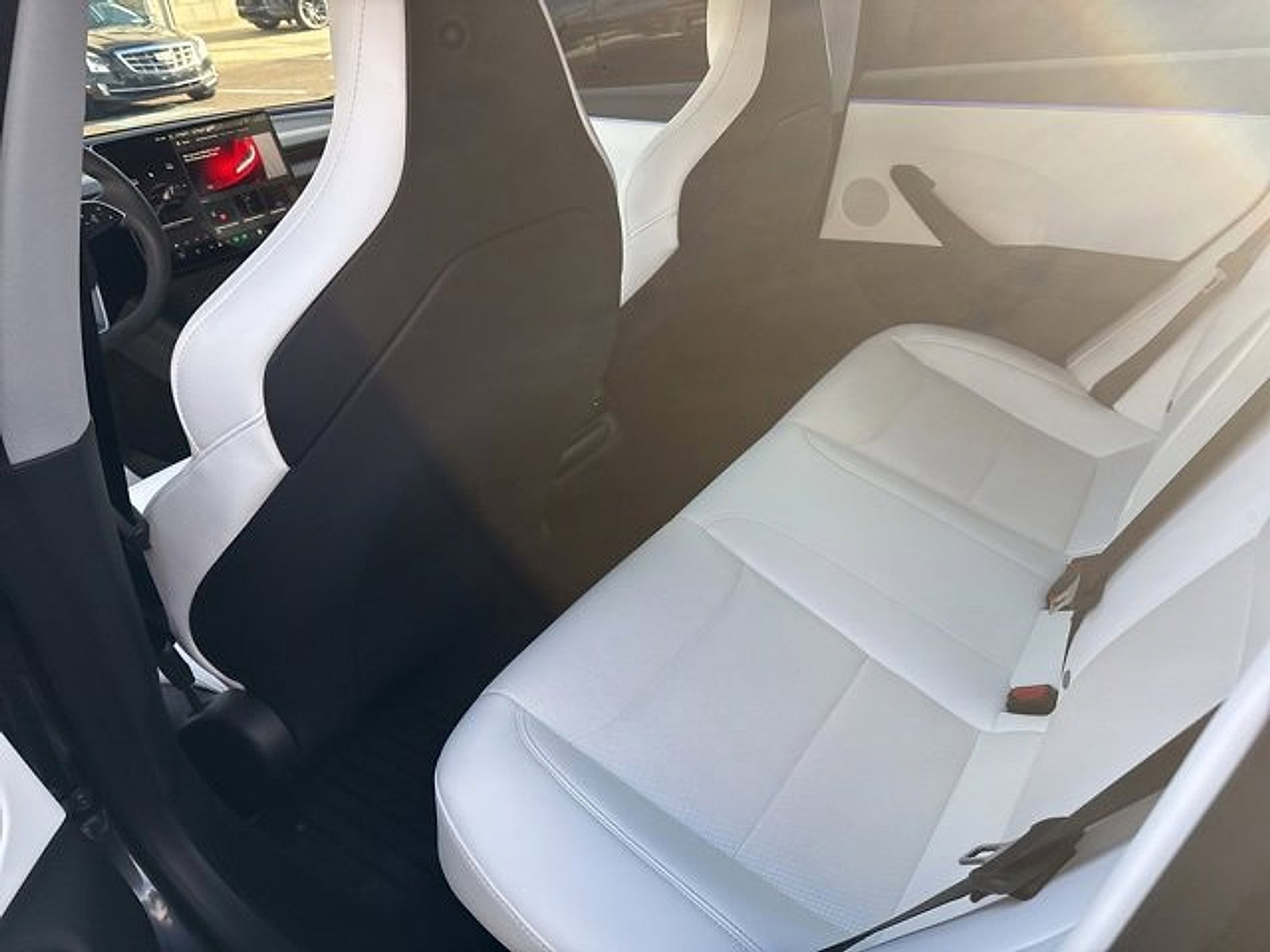 Used 2024 Tesla Model 3 Performance image 9