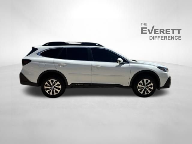 Used 2022 Subaru Outback Premium AWD/4WD image 8