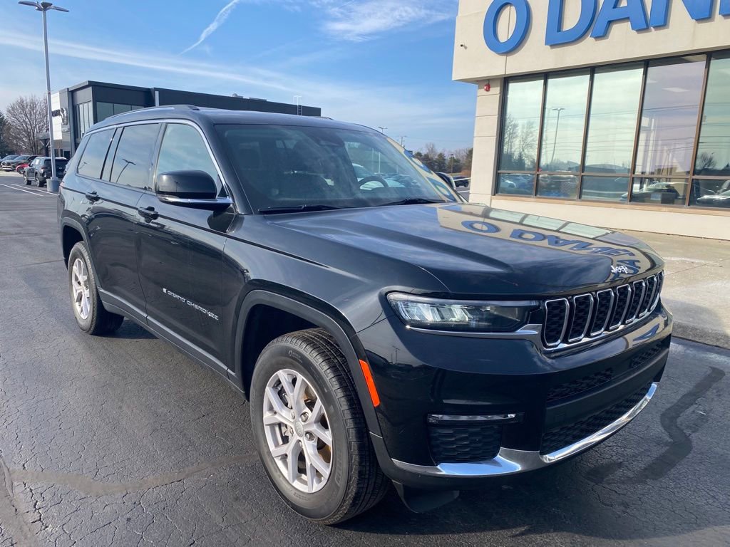 Used 2022 Jeep Grand Cherokee L Limited w/ Trailer Tow Group (B)