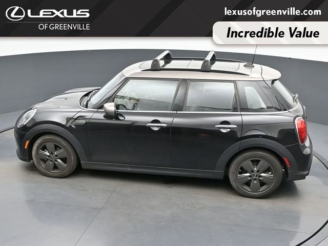 Used 2022 MINI Cooper 4-Door Hardtop image 23