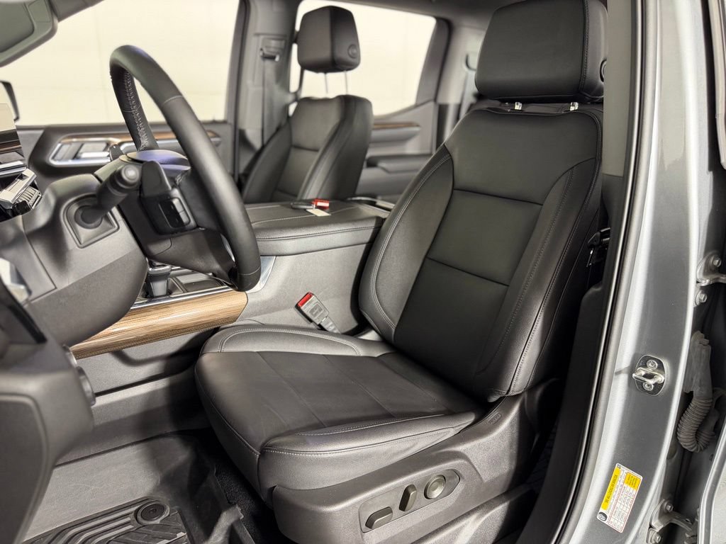 Certified 2024 Chevrolet Silverado 1500 LT Trail Boss w/ LT Trail Boss Premium Package AWD/4WD image 33