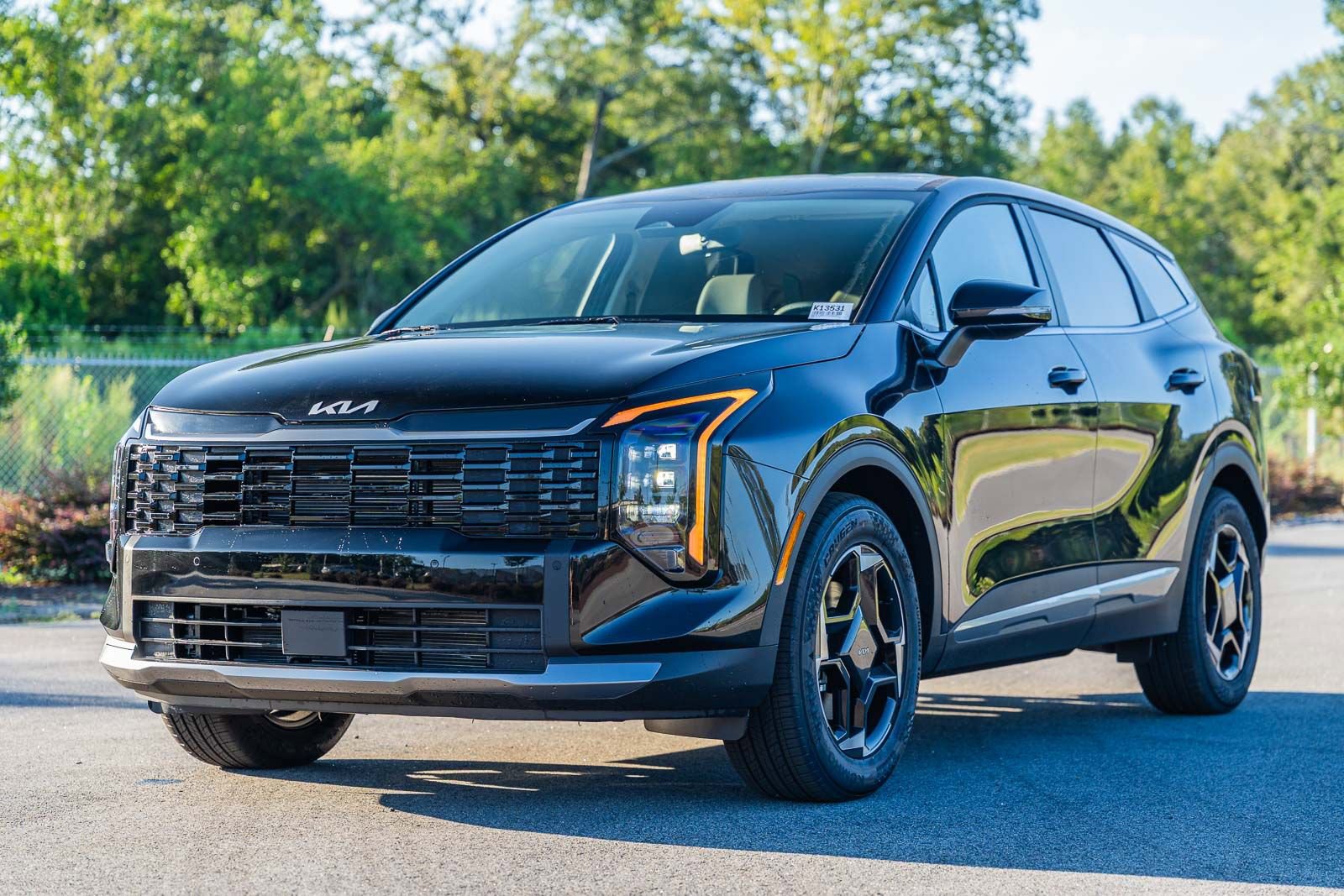 New 2026 Kia Sportage EX image 2