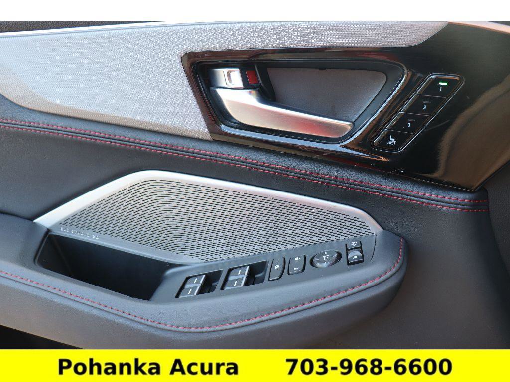 Used 2023 Acura MDX A-Spec image 17