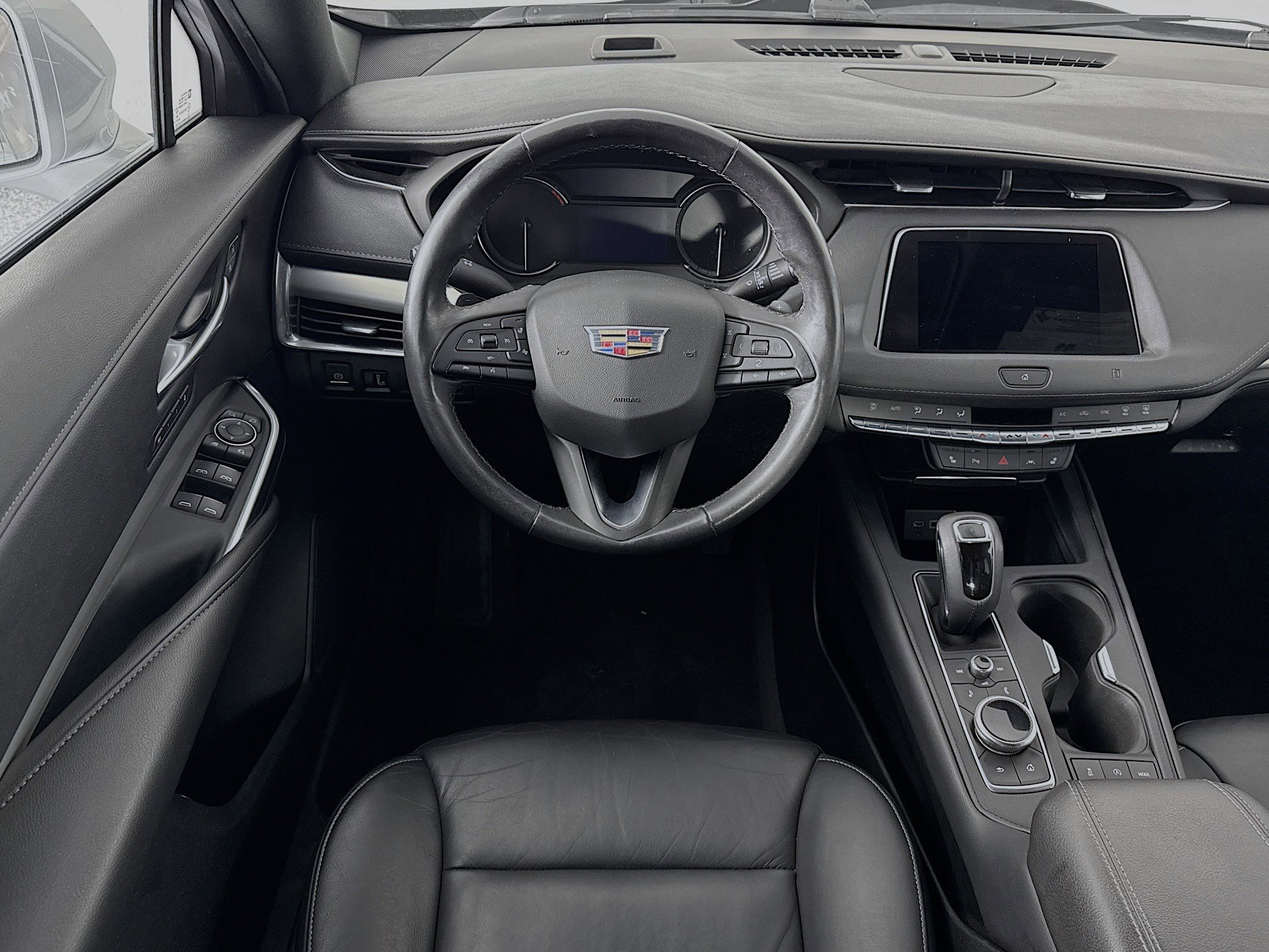 Used 2019 Cadillac XT4 Premium Luxury w/ Cold Weather Package image 22