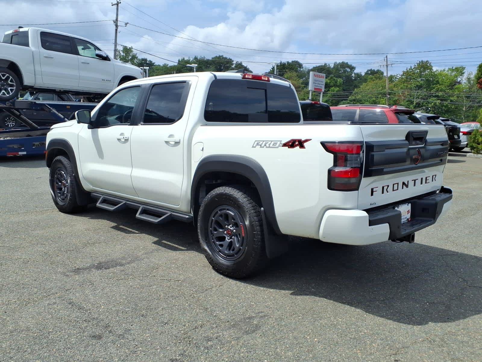 Certified 2025 Nissan Frontier PRO-4X w/ Pro Premium Package AWD/4WD image 7