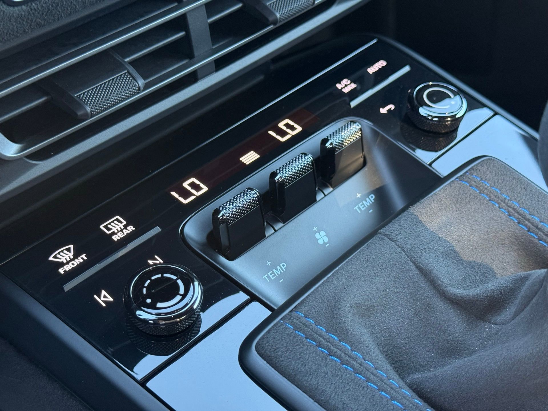 Certified 2022 Porsche 911 GT3 image 22