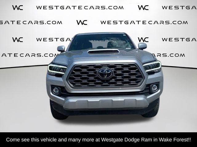 Used 2023 Toyota Tacoma TRD Sport image 2