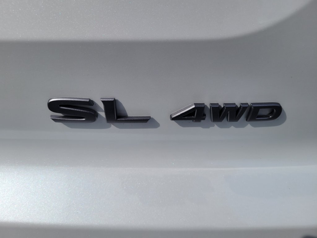 New 2026 Nissan Pathfinder SL AWD/4WD image 5