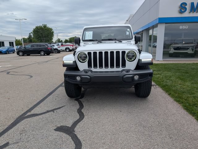 Used 2022 Jeep Wrangler Unlimited Sahara AWD/4WD image 25