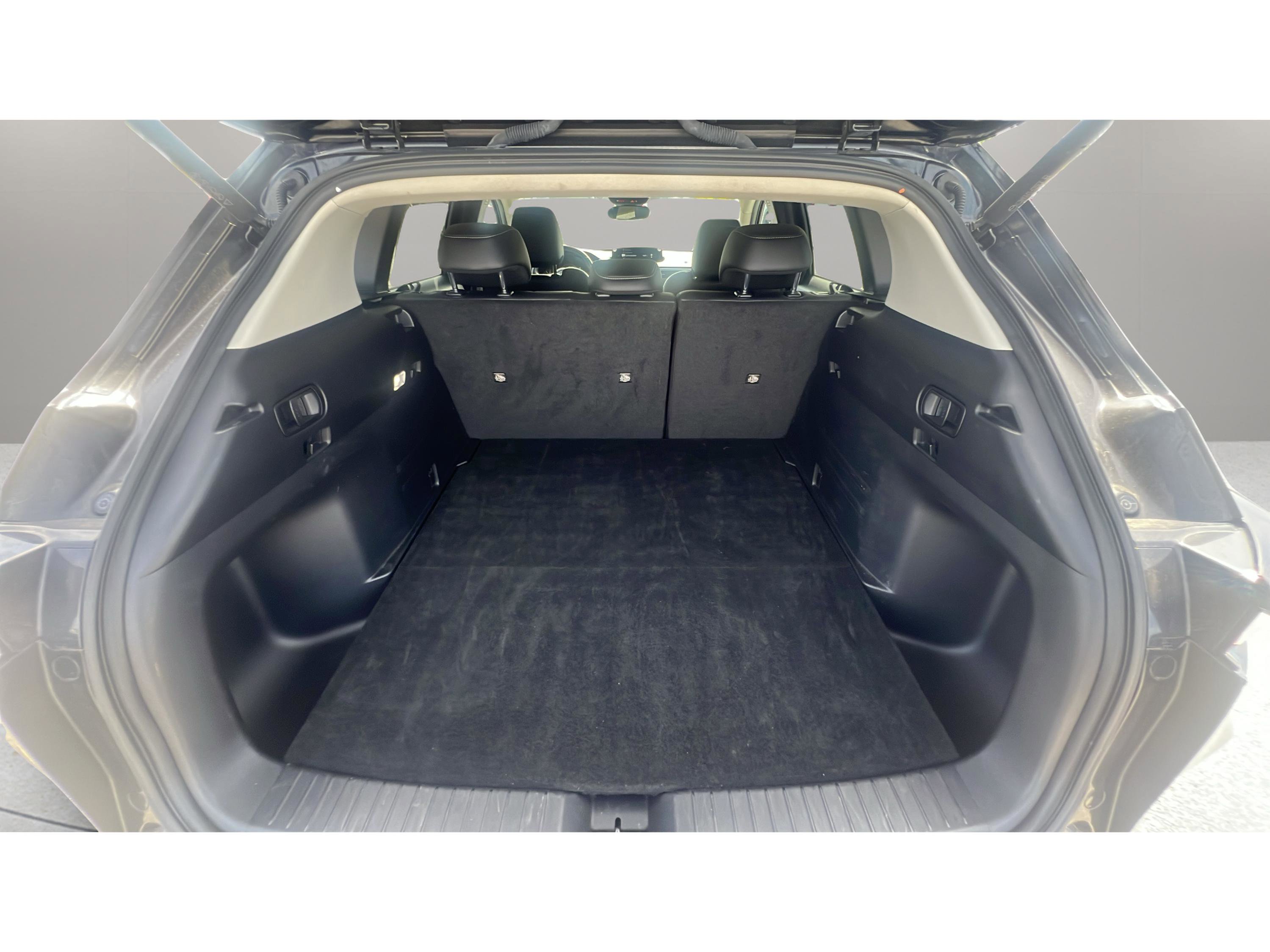 Used 2024 MAZDA CX-50 AWD 2.5 S w/ Preferred Package image 16