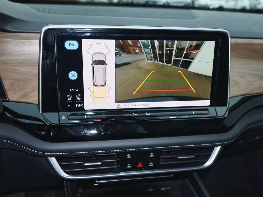 New 2026 Volkswagen Atlas SE image 22