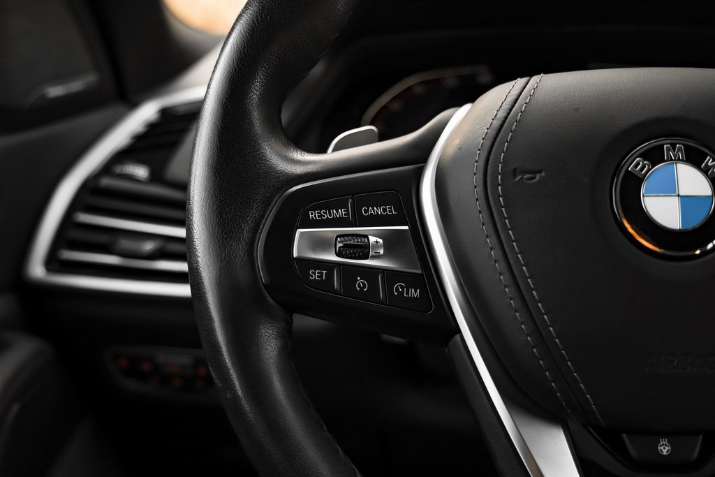 Used 2021 BMW X5 xDrive40i w/ Premium Package image 17