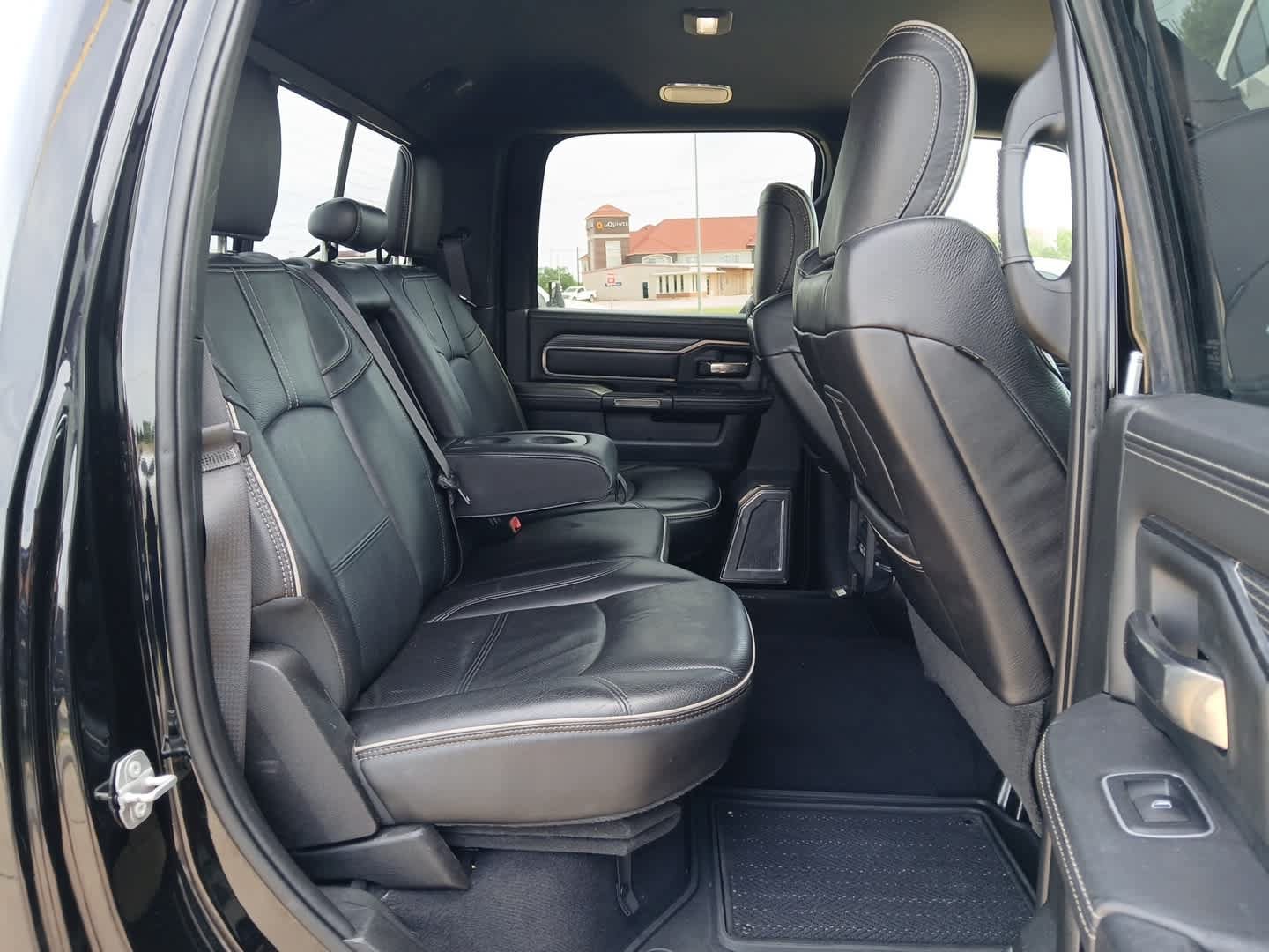 Used 2020 RAM 2500 Limited AWD/4WD image 58