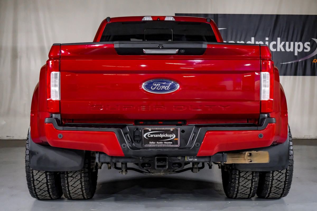 Used 2019 Ford F350 Lariat w/ Lariat Value Package AWD/4WD image 10