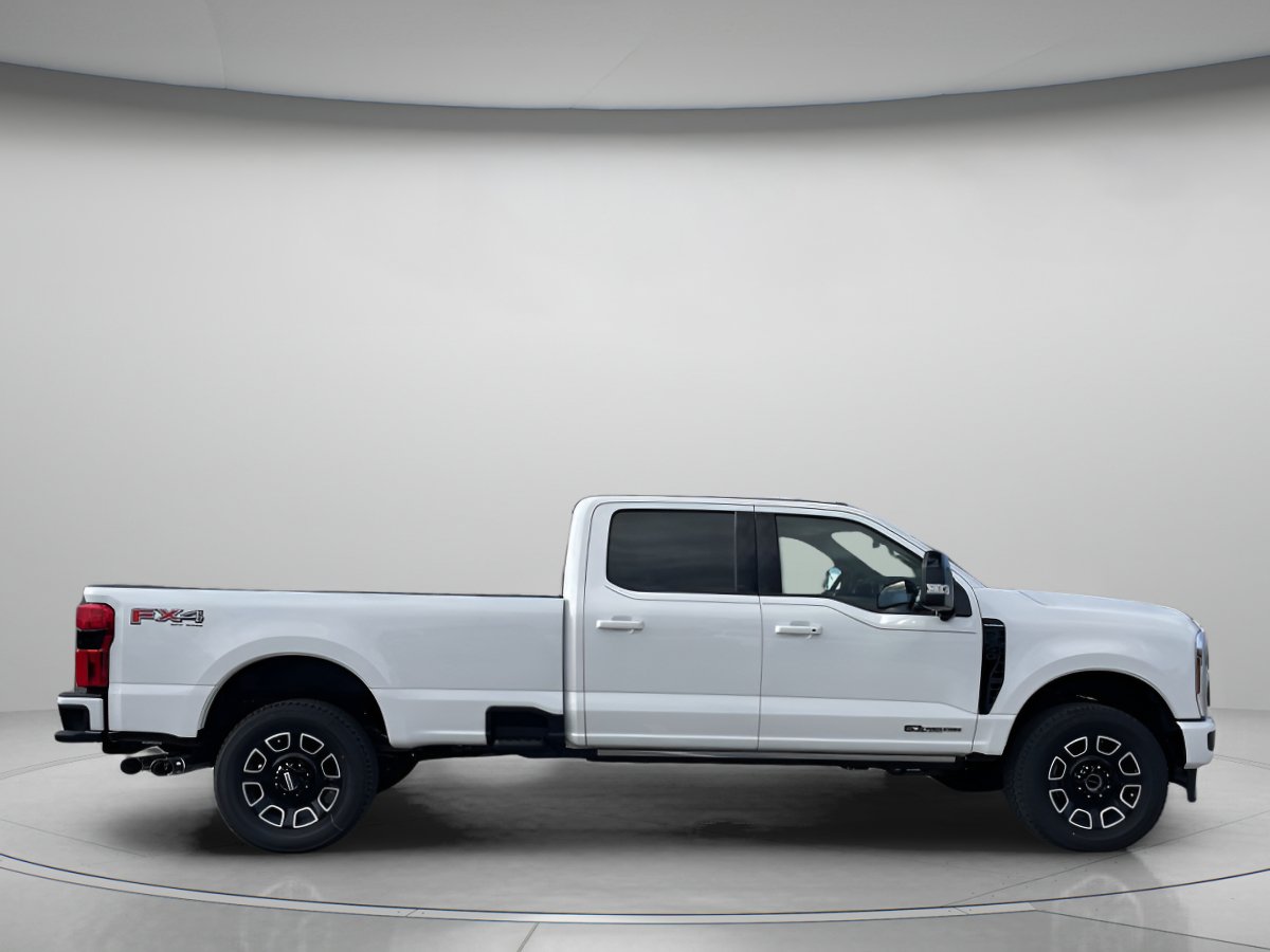 New 2026 Ford F350 Platinum AWD/4WD image 2