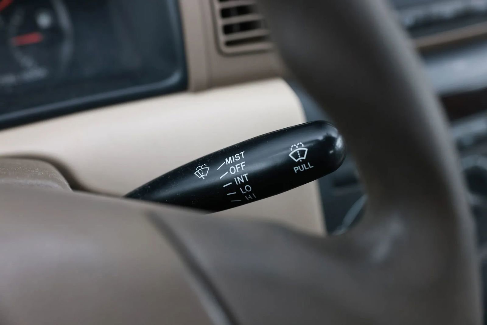 Used 2005 Toyota Corolla S FWD image 27