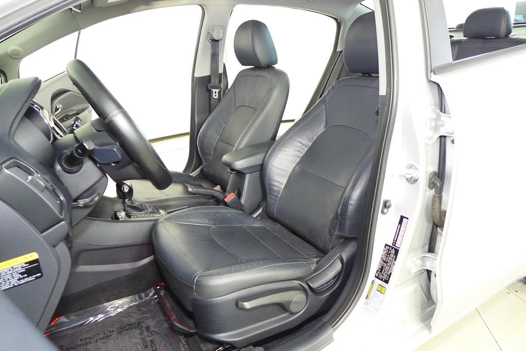 Used 2016 Kia Rio SX image 22