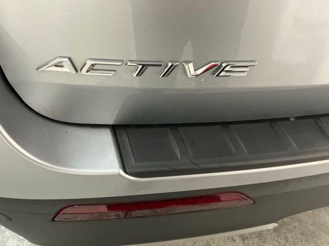Used 2025 Ford Explorer Active w/ Active Comfort Package RWD image 6