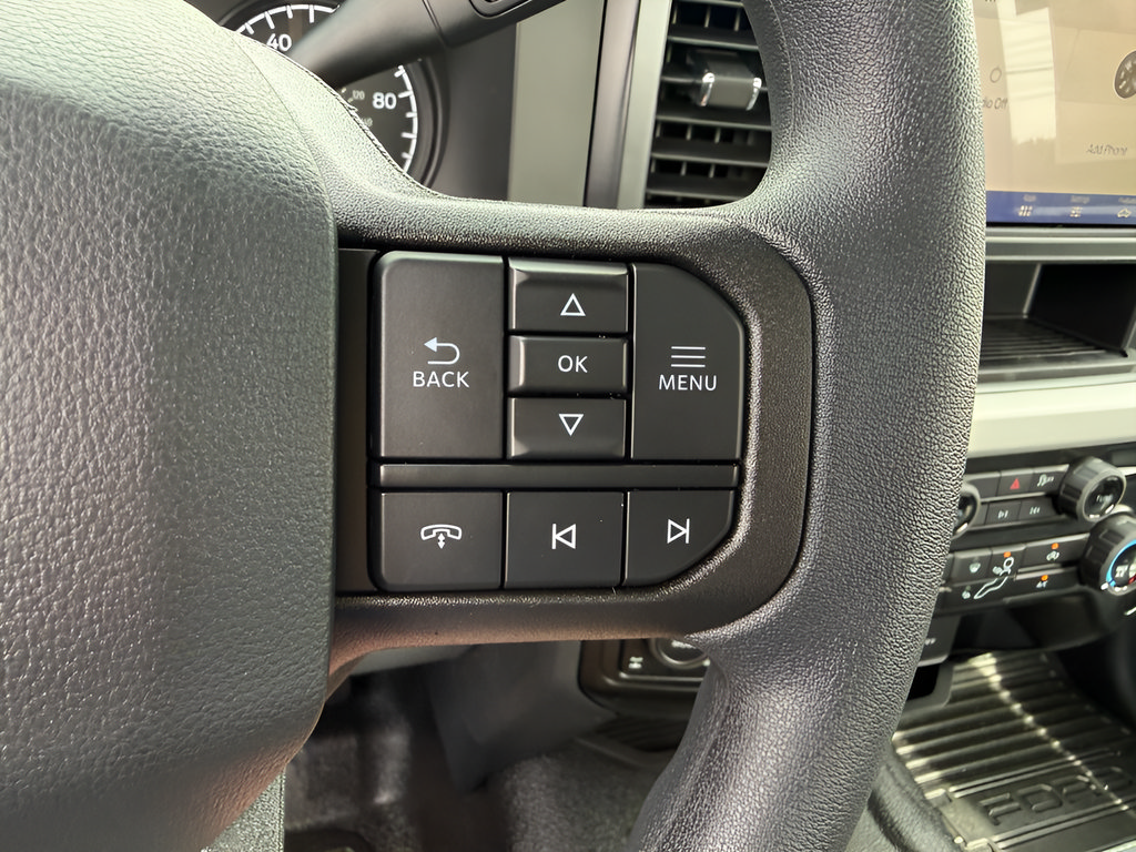 New 2026 Ford F350 XL w/ FX4 Off-Road Package AWD/4WD image 18