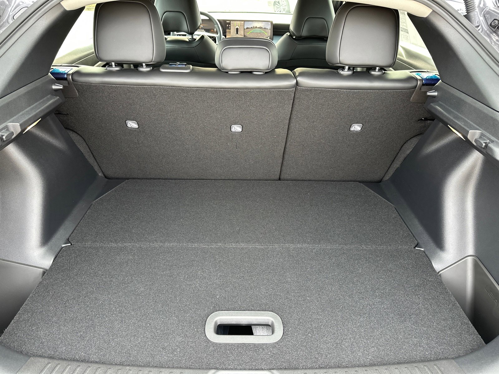 New 2026 Nissan Leaf SV+ w/ Floor Mat Package (SV+) image 18