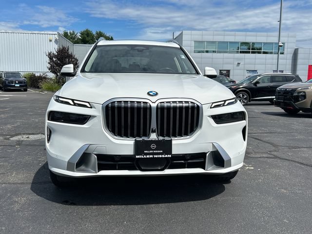 Used 2024 BMW X7 xDrive40i AWD/4WD image 6